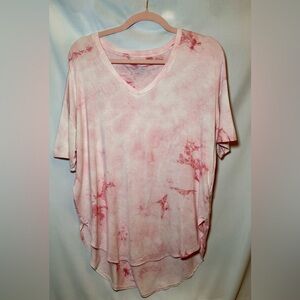 Time and Tru Pink Tie-Dye V-Neck Women's Top